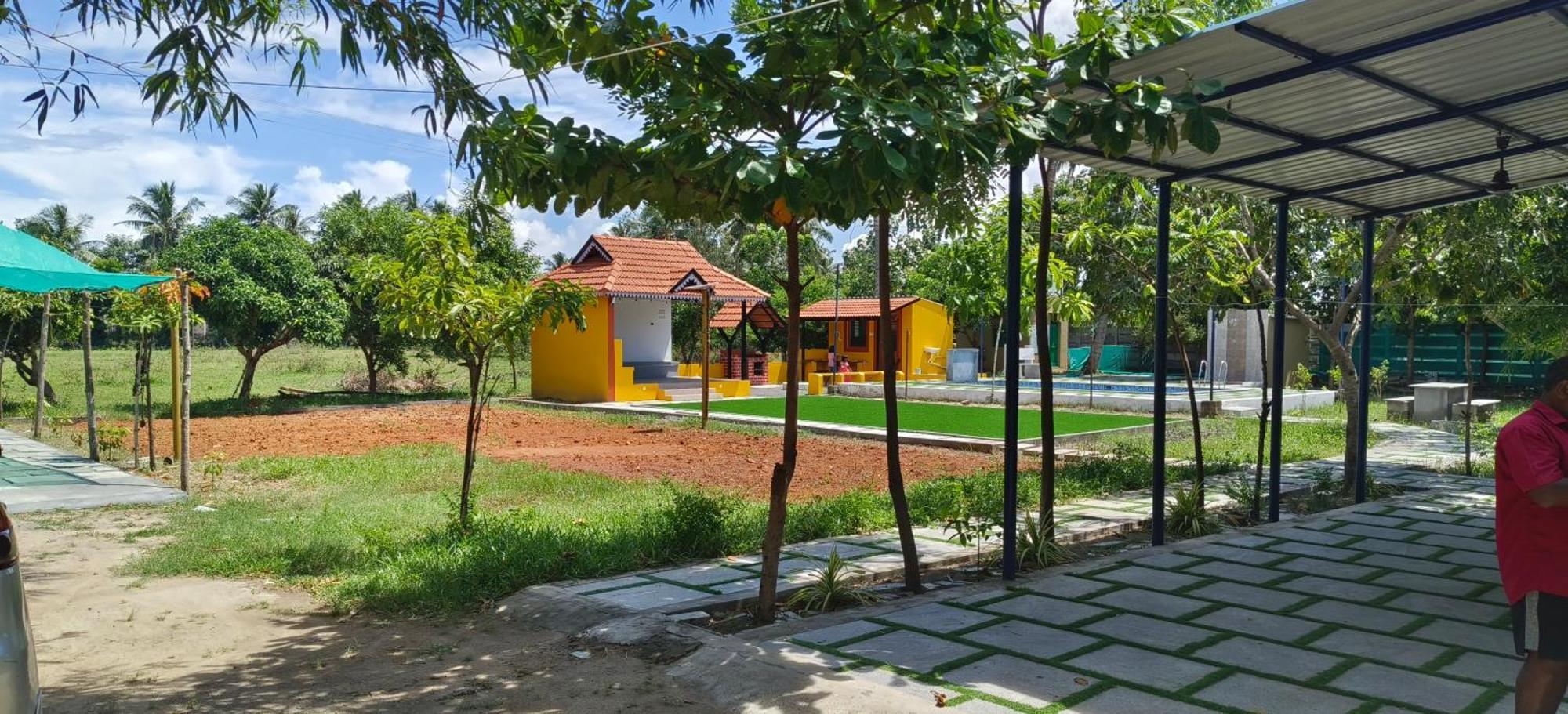 The Farm Crest, Ecr Kadallur Kūvattūr Zewnętrze zdjęcie